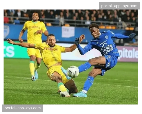 里尔巴西边锋专访：谈论法甲联赛对其技术风格的塑造